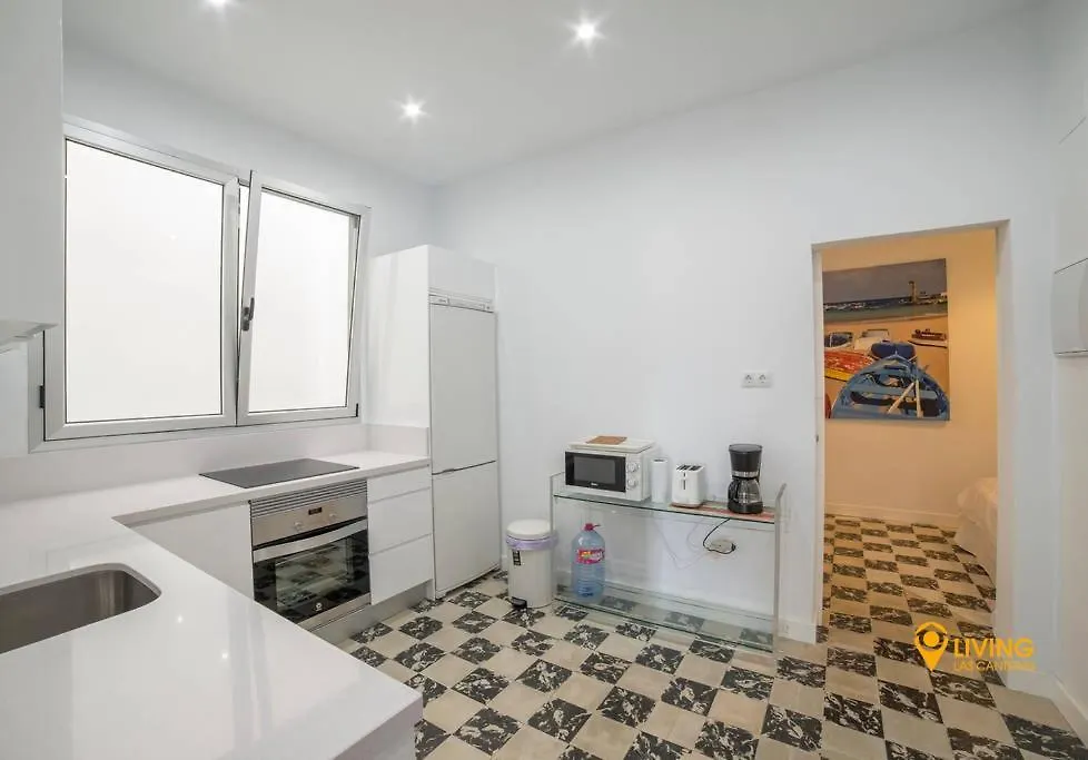 Living Las Canteras Homes - South Facing & Parking 라스팔마스