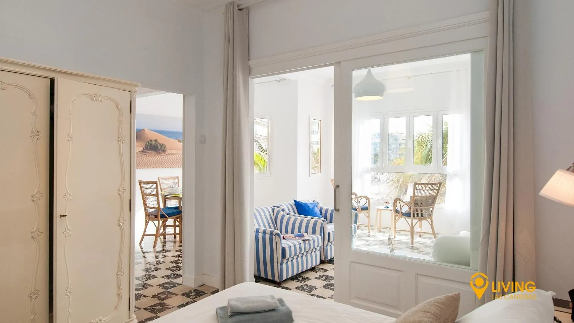 아파트 Living Las Canteras Homes - South Facing & Parking 라스팔마스 스페인